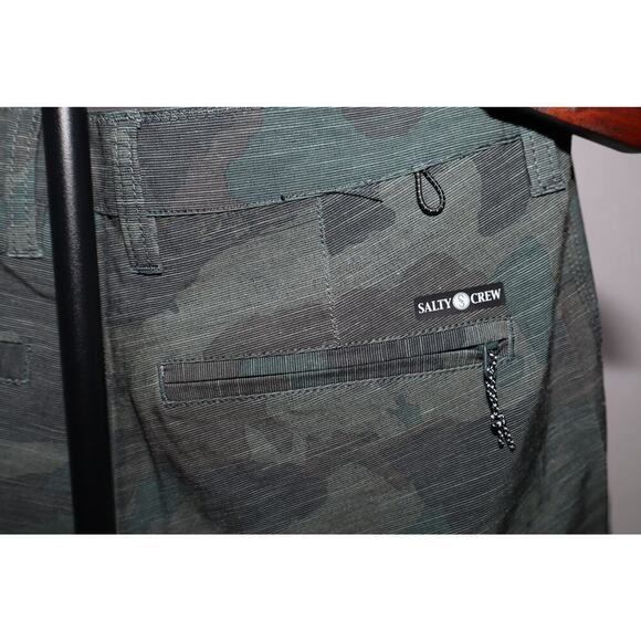 Men's Salty Crew Camo Shorts-Size 28- 19" Midleg - Picture 5 of 5